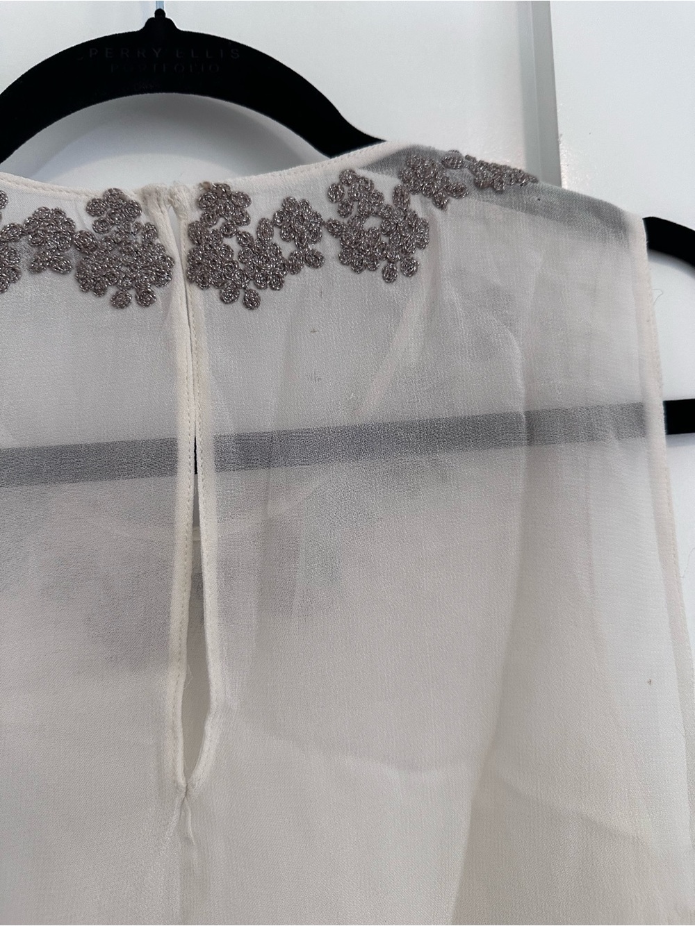 Zara Embroidered Top - Picture 8 of 8